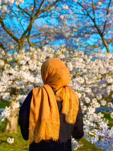 APRICOT Pearl Lace